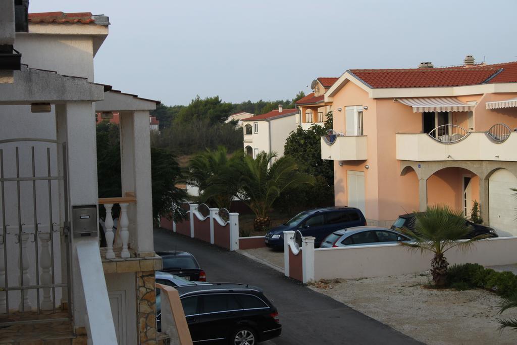 Apartments Villa Engeli Вир Экстерьер фото