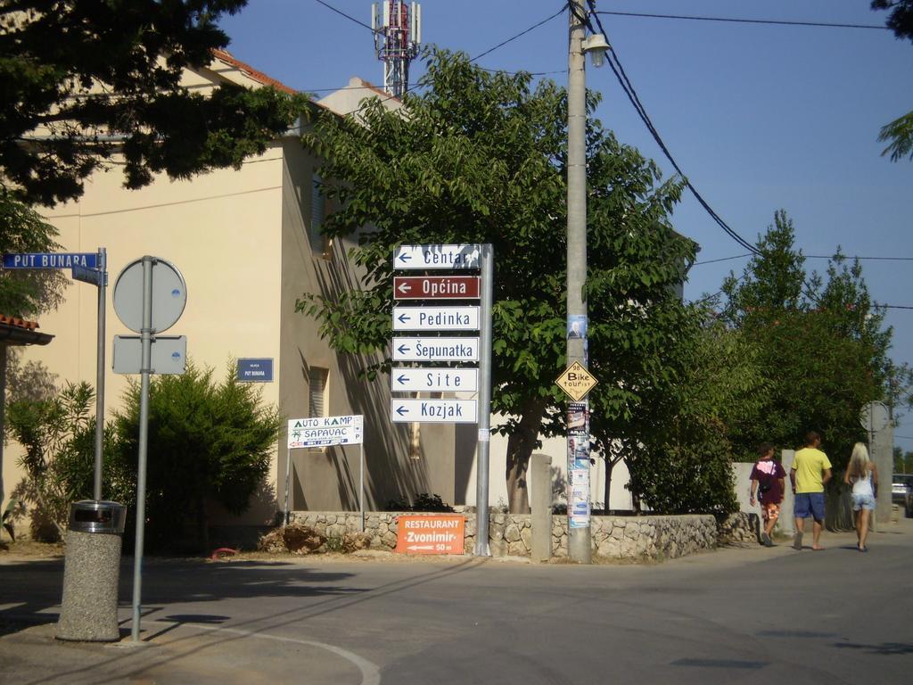 Apartments Villa Engeli Вир Экстерьер фото